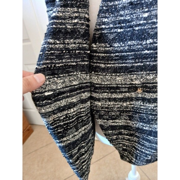 M.M. LaFLeur Blazer Size 4 Boucle One-button Asymmetric Hem Black White Office - Picture 8 of 16